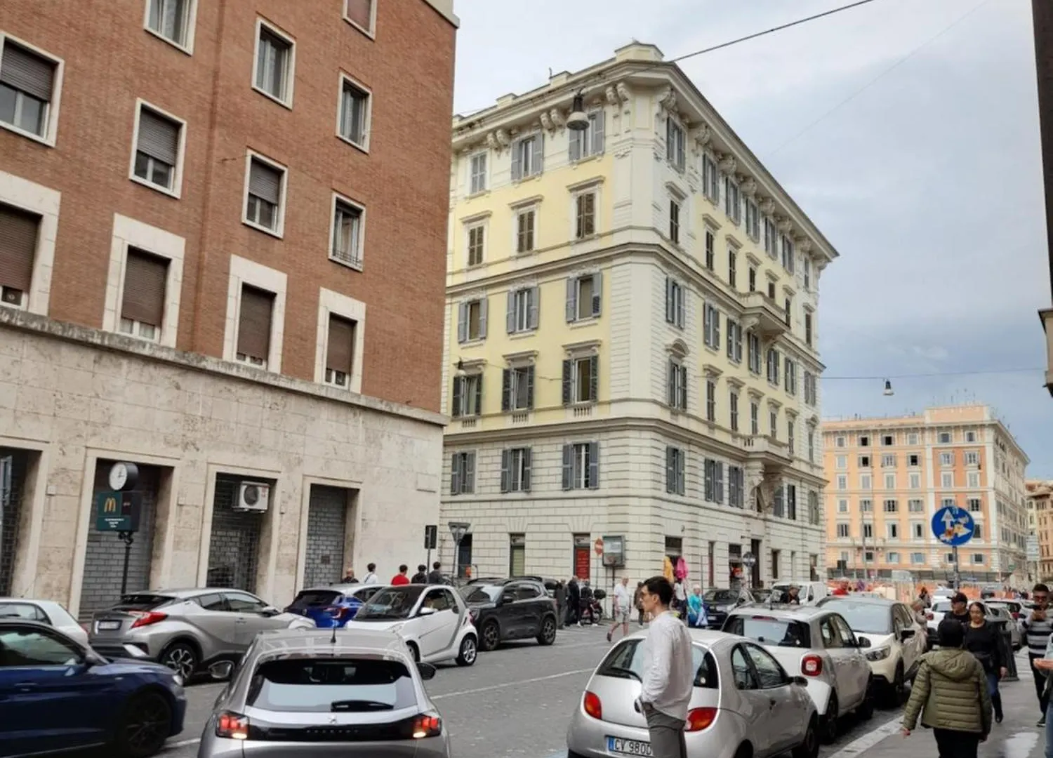 Apartment Appartamento Vicino Alla Metropolitana Rome Italy