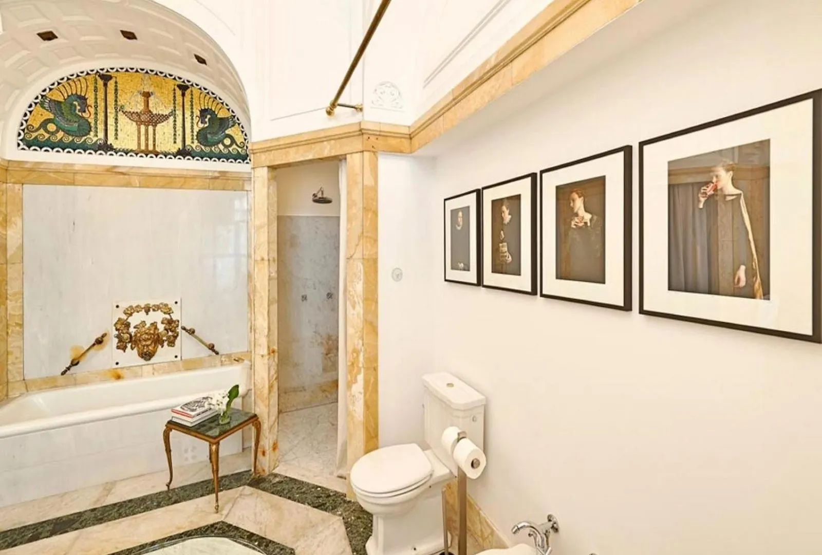 Appartamento Vicino Alla Metropolitana Rome